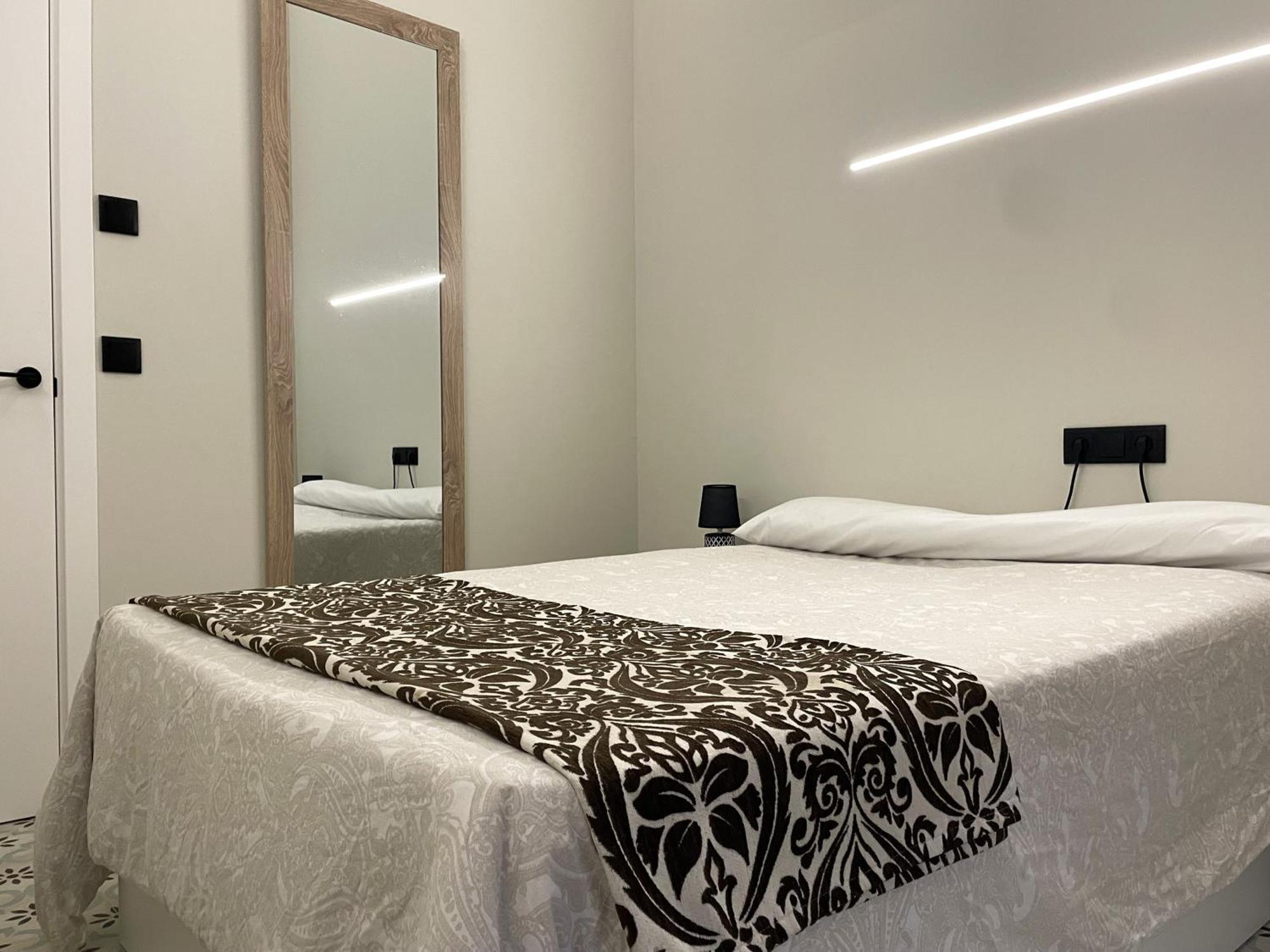 Hostidy Banda Playa Loft Apartment ซันลูการ์เดบาร์ราเมดา ภายนอก รูปภาพ